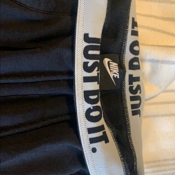 Nike sweat pants - Picture 3 of 3